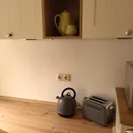 Schmal & Hoch - Willkommen Im Schmalsten Haus Von *