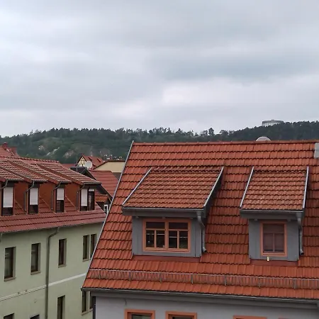 Schmal & Hoch - Willkommen Im Schmalsten Haus Von *